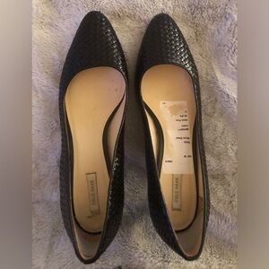 Cole Haan Women's Black Woven pumps